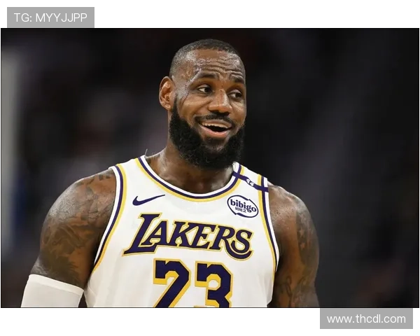 字母哥三双助雄鹿力克热火 詹姆斯迎里程碑勇士大胜太阳 字母哥三双助雄鹿力克热火 詹姆斯迎里程碑勇士大胜太阳