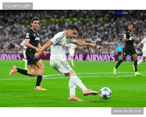 欧洲赛场风云再起豪门对决引爆新赛季巅峰焦点大战全程追踪盛况 欧洲赛场风云再起豪门对决引爆新赛季巅峰焦点大战全程追踪盛况