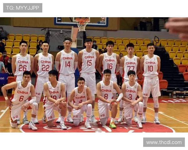 中国男篮备战世界杯关键赛事,新星崭露头角,主力阵容调整迎挑战