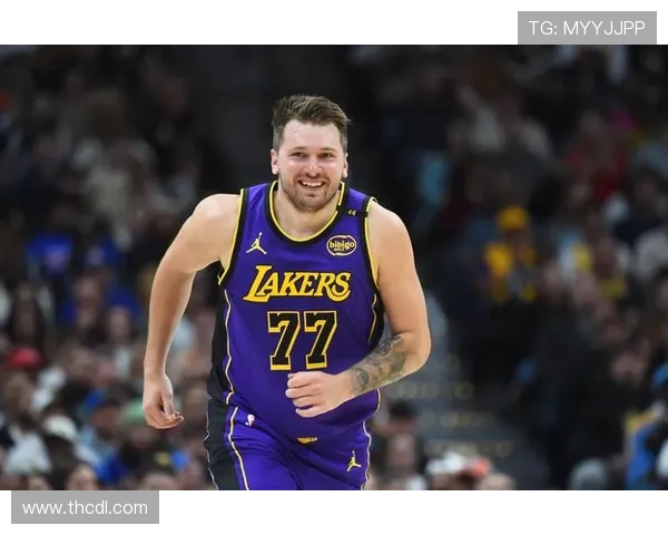 湖人调整阵容冲击季后赛东契奇领衔独行侠强势反弹联盟格局生变