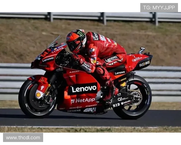 马丁强势夺冠杜卡迪包揽领奖台MotoGP赛季冠军悬念再起